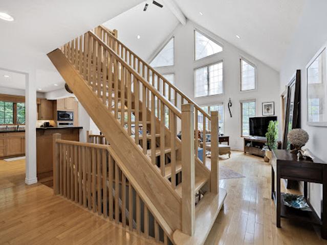 House for sale in Dufferin, Ontario