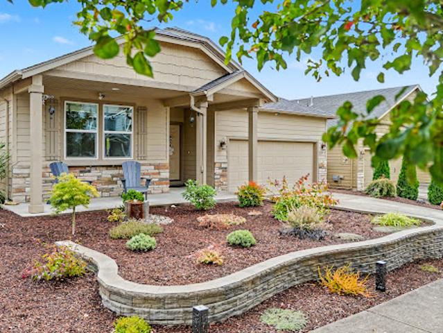 House for sale in Oregonia
