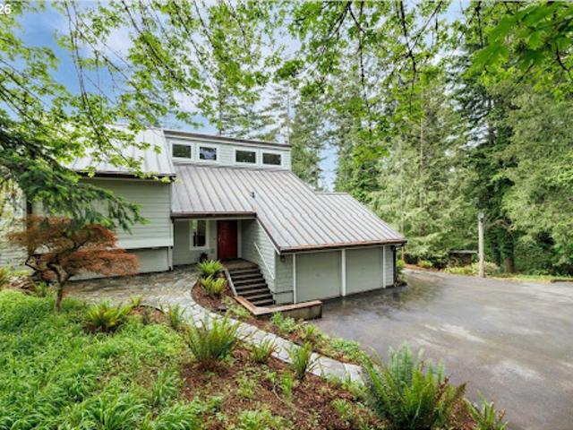 House for sale in Oregonia