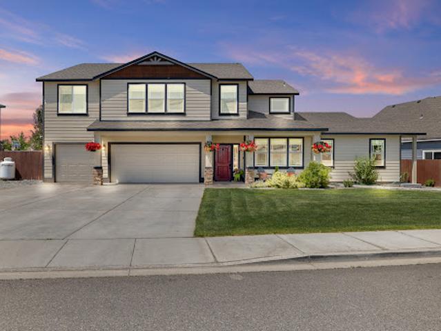 House for sale in West Richland, Washington