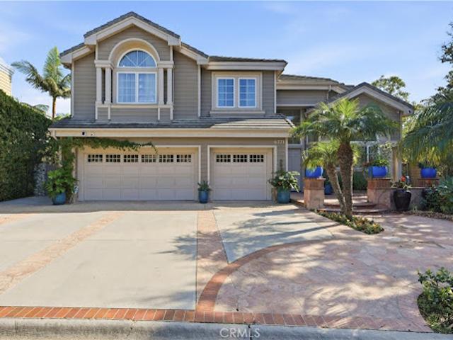 House for sale in Huntington Beach, California
