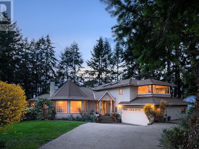 House for sale in Oak Bay, British Columbia
