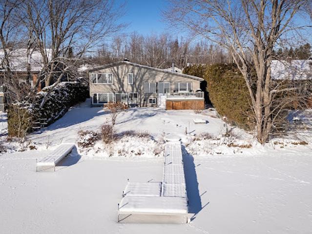 House for sale in Memphrémagog, Quebec