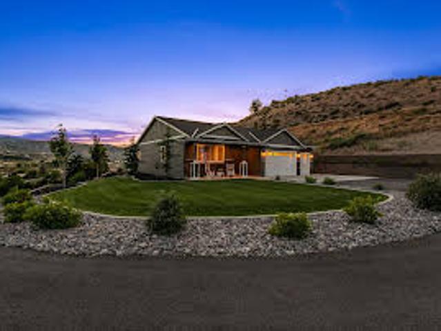 House for sale in East Wenatchee