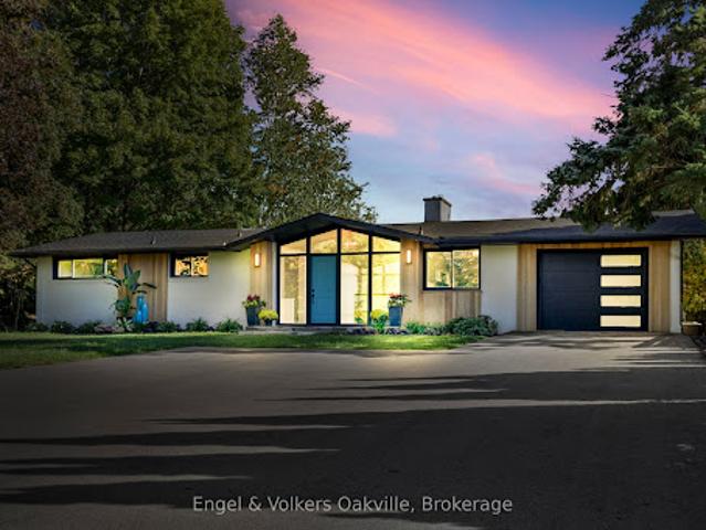 House for sale in Ancaster, Ontario