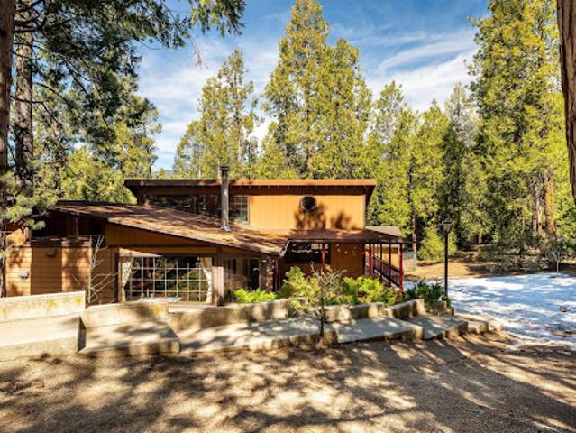 House for sale in California, Missouri