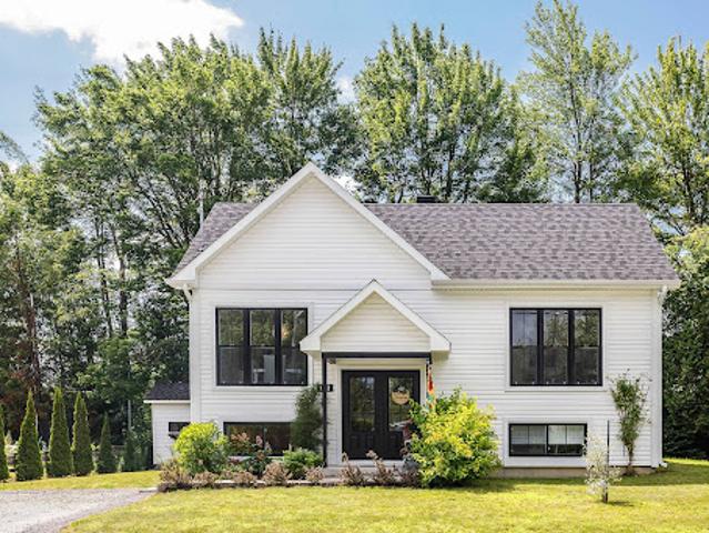 House for sale in Sherbrooke House for sale in Sherbrooke