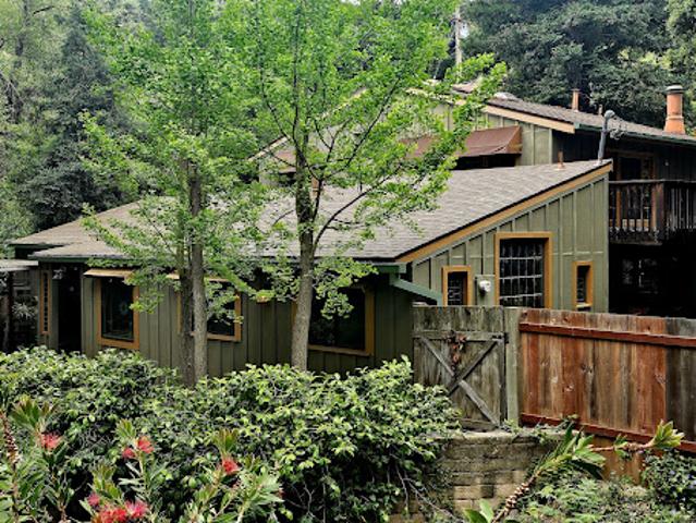 House for sale in Topanga House for sale in Topanga