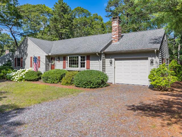 House for sale in East Dennis