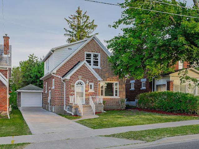 House for sale in Kitchener