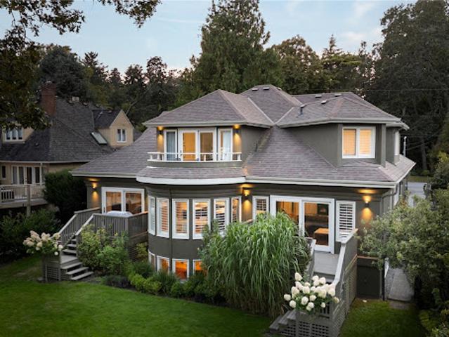 House for sale in Oak Bay, British Columbia