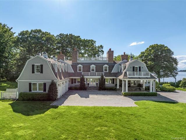 House for sale in Centerport, Town of Huntington