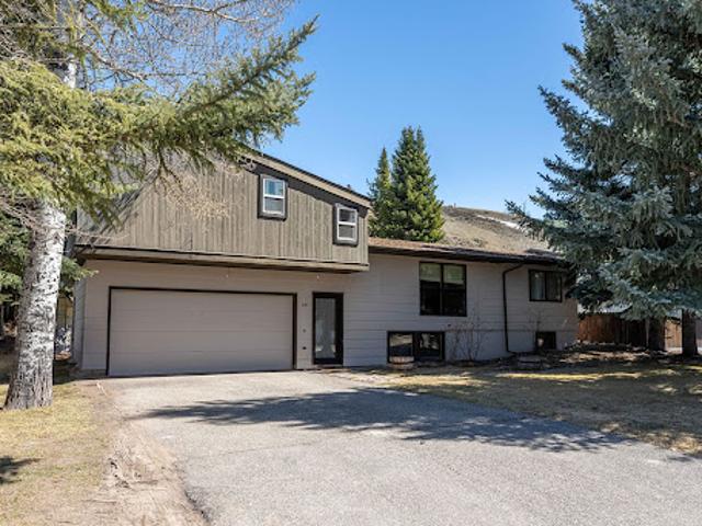House for sale in Jackson