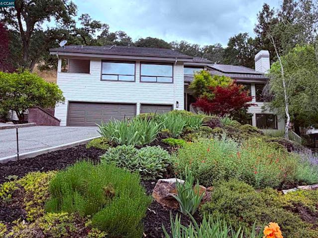 House for sale in Walnut Creek, California