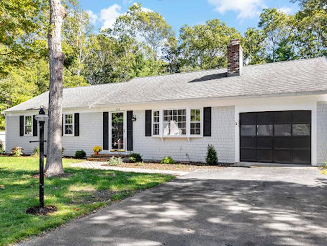 House for sale in Barnstable, Barnstable County