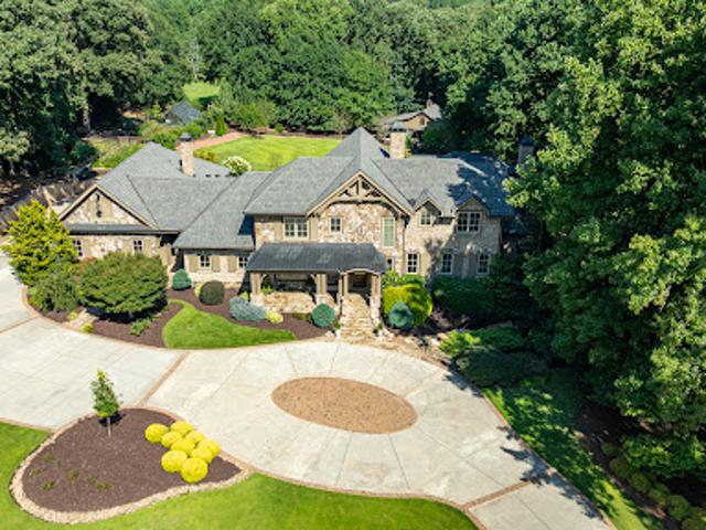 House for sale in Alpharetta, Georgia