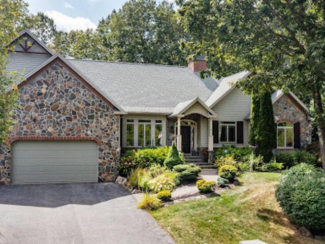 House for sale in Smithfield, Rhode Island