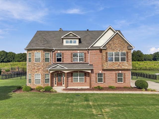 House for sale in Simpsonville, South Carolina