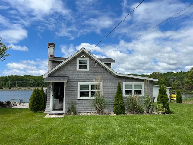 House for rent in East Lyme, Connecticut