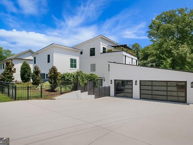 House for sale in Woodstock, Georgia