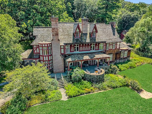 House for sale in New York