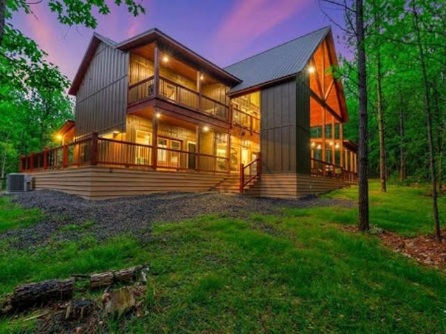 House for sale in Broken Bow, Oklahoma