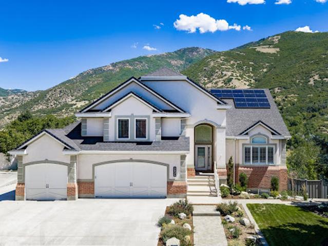 House for sale in Layton, Utah