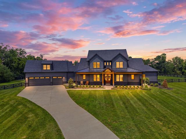 House for sale in Winchester, Clark County