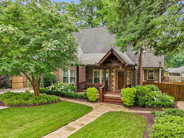 House for sale in Atlanta, Fulton County
