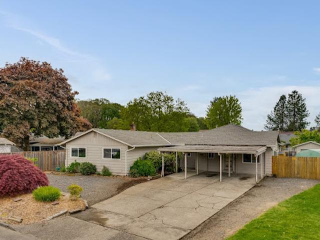 House for sale in Oregonia