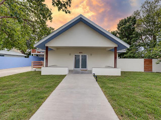 House for sale in Marfa, Presidio County