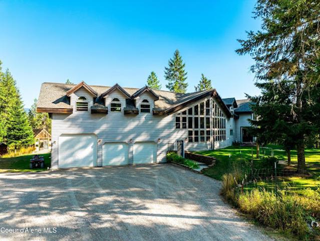 House for sale in Cocolalla, Idaho