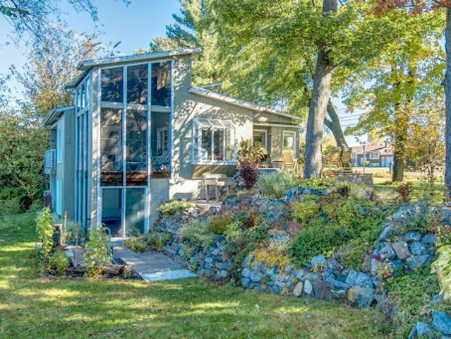 House for sale in Pierre-de Saurel, Quebec