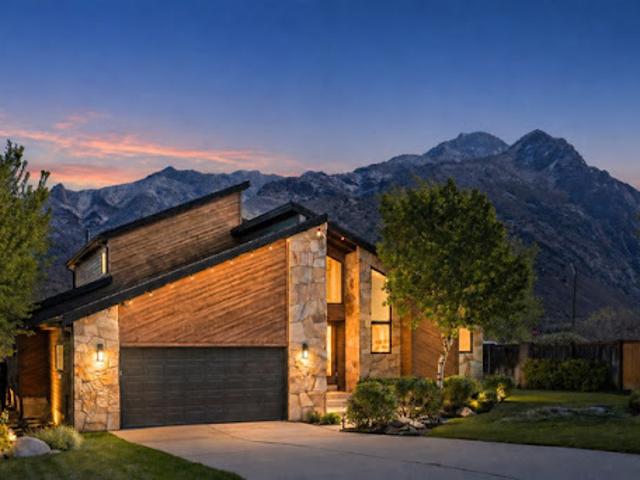 House for sale in Sandy, Utah
