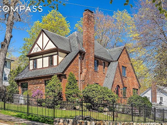 House for sale in Auburndale, Massachusetts
