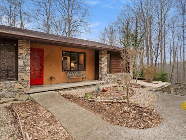 House for sale in Hendersonville, North Carolina