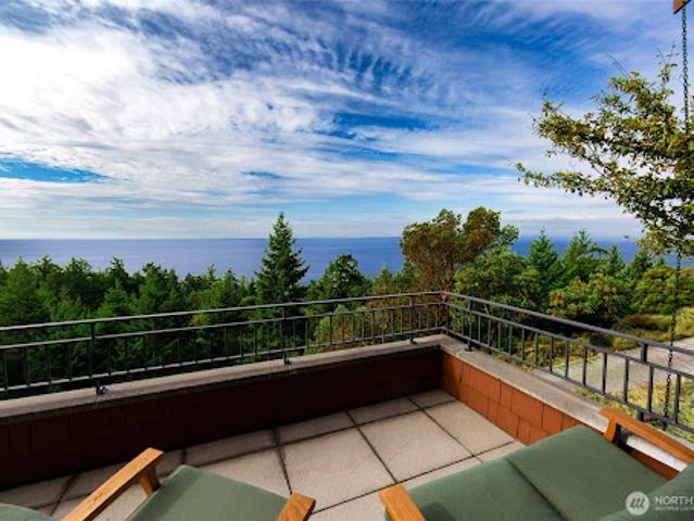House for sale in Friday Harbor, Washington
