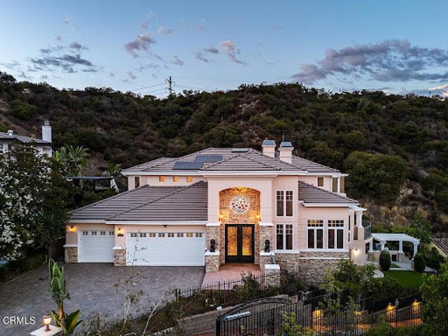 House for sale in Glendale, California