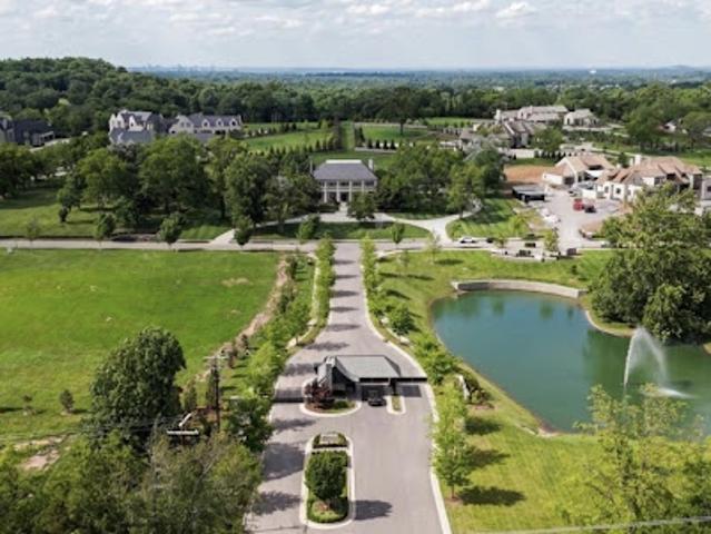 House for sale in Brentwood, Middle Tennessee