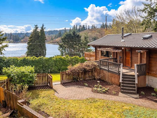 House for sale in Vashon, Washington