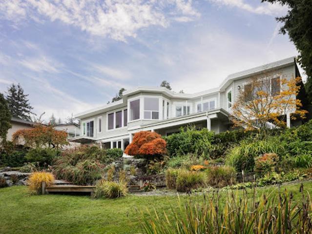 House for sale in Saanich, British Columbia