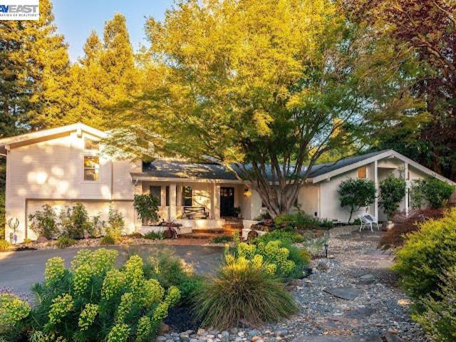 House for sale in Alamo, California