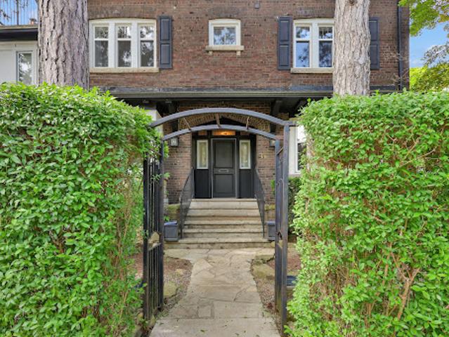 House for sale in Toronto, Ontario