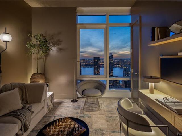 House for sale in New York