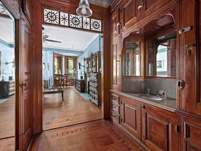 House for sale in Arverne, New York