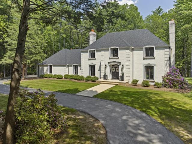 House for sale in New Hampshire