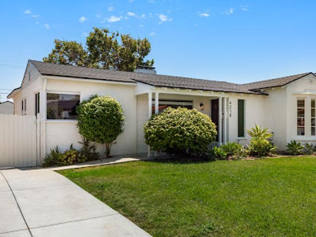 House for sale in Canoga Park, California