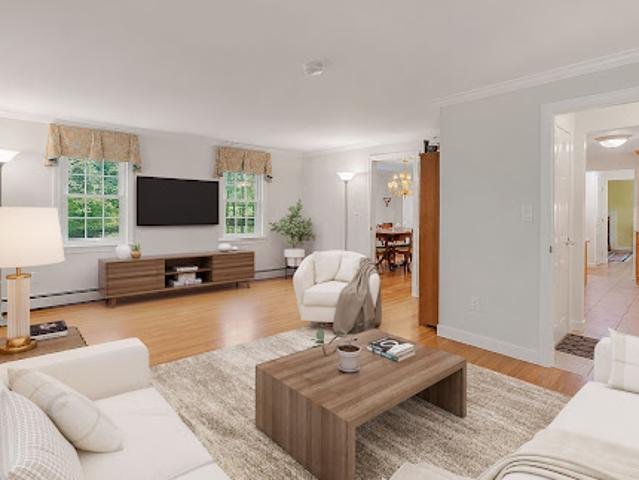 House for sale in Sudbury, Middlesex County