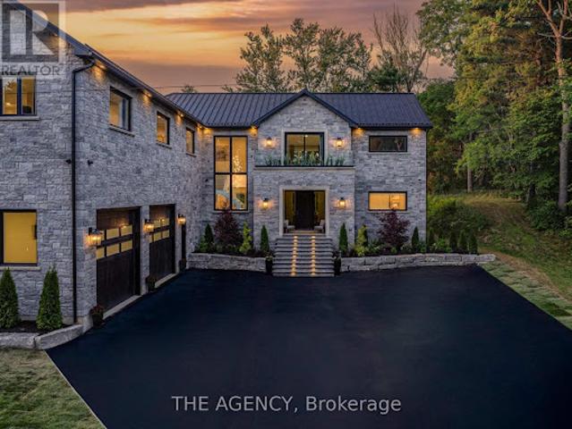 House for sale in Hamilton, Ontario