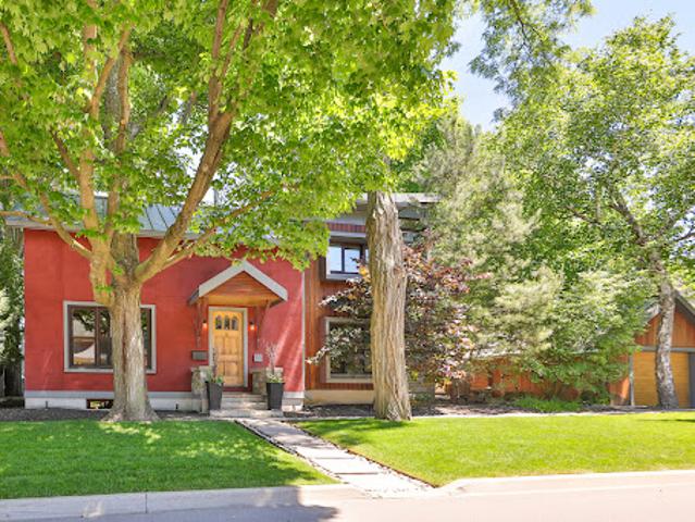 House for sale in Oakville, Ontario